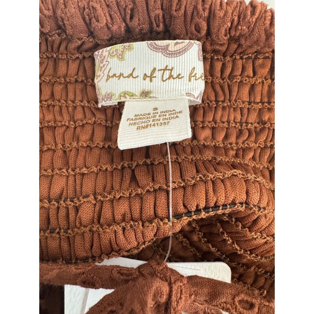 2/$30 NWT Band of the Free S Eyelet Lace Puff Sleeve Peplum Top Chocolate Brown - Picture 3 of 11